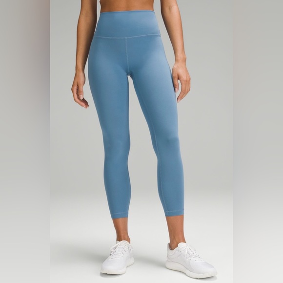 lululemon athletica Pants - NWT Lululemon Wunder Train HR Tights Leggings 25” Utility Blue Size 10